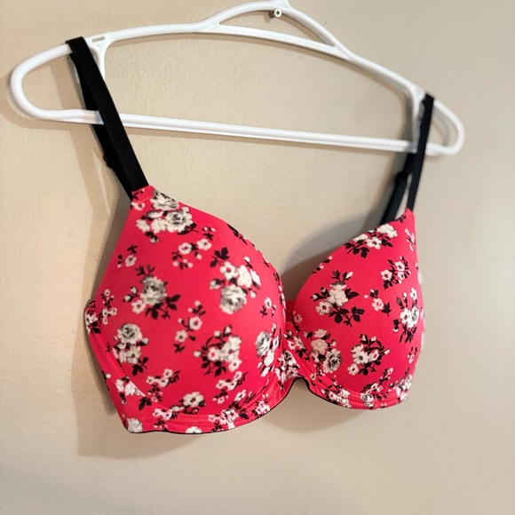 PINK Victoria's Secret Red and Black Florals Bra 32DD - Picture 3 of 11